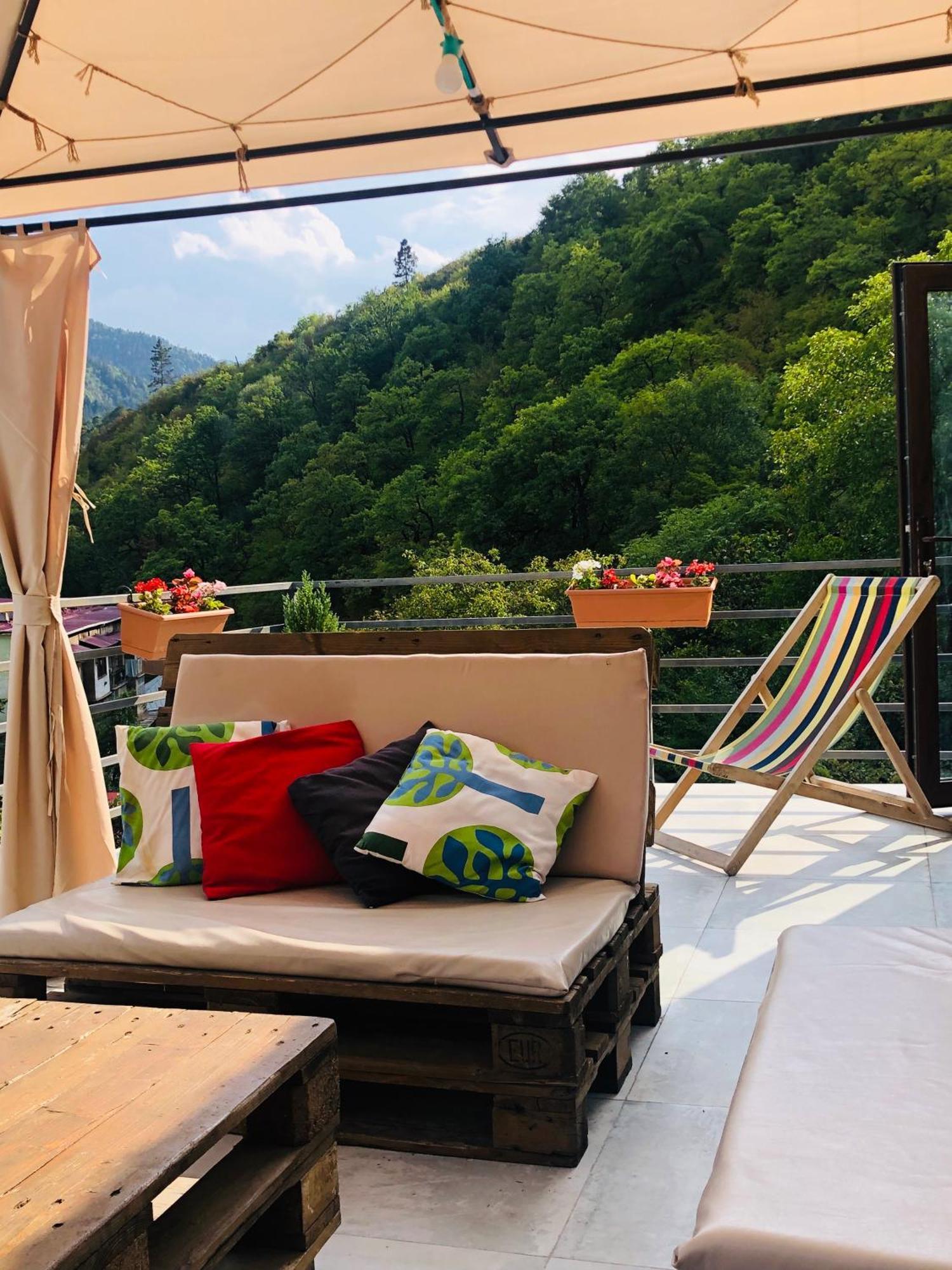 Borjomi Inn 外观 照片